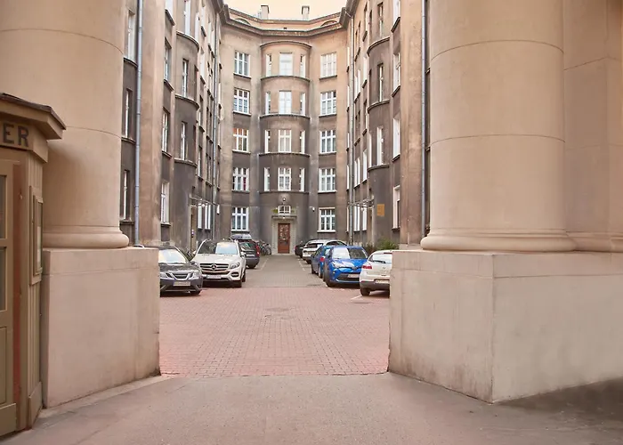 A Cozy Apartment In The Heart Of The City